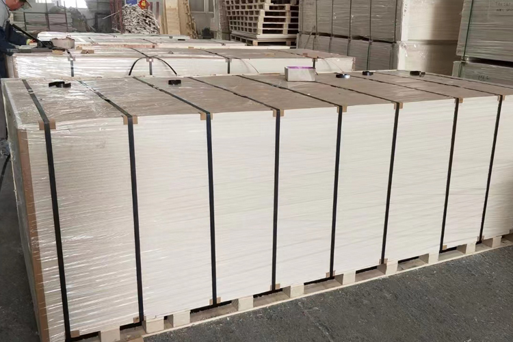 外墙防火保温板